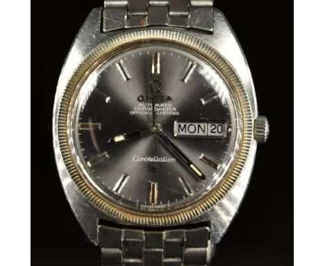 Omega Constellation chronometer gentleman's automatic wristwatch ref. 168.029 with day and date aperture, luminous steel hand