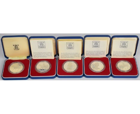 Five Elizabeth II silver proof 1977 Jubilee crowns, comprising three standard examples plus Mauritius and Tristan Da Cunha, a