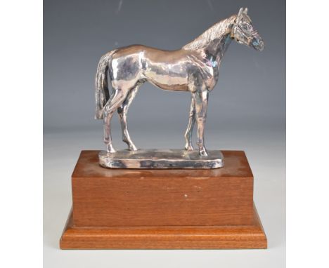 David Geenty novelty hallmarked silver model of a horse, on wooden base, Sheffield 2015, maker&nbsp;Camelot Silverware Ltd, o