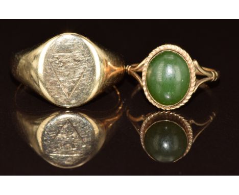A 9ct gold signet ring and a 9ct gold ring set with nephrite jade, 6.6g, size P &amp; I