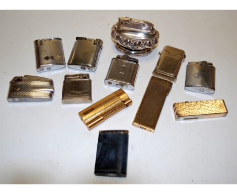 A Ronson Crown table-top cigarette lighter; together with various pocket cigarette lighters   Condition Report / Extra Inform