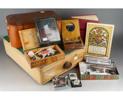 Assorted lot to include: vintage leather picnic case, various buttons, a Triumph Stamp Album including GB Victorian to George