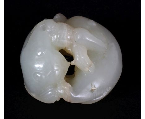 A SMALL CHINESE PALE CELADON JADE MODEL OF TWO TOADS, 1.25in(3.3cm) wide & 0.75in(2.1cm) high.