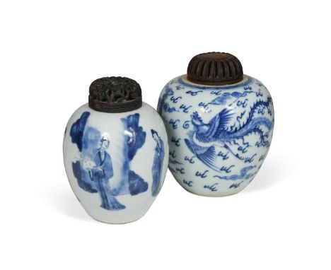 A Chinese blue and white porcelain Phoenix vase, Qing Dynasty, Kangxi (1662-1722),of ginger jar shape painted with two phoeni