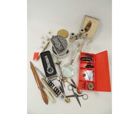 MIXED COLLECTABLES, including mother of pearl opera glasses, paper knives, china thimbles, etc.Provenance: private collection