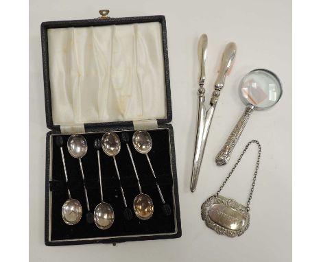 ASSORTED SILVER COLLECTABLES, including cased set of silver coffee bean spoons, Sheffield 1963, pair of silver handled metal 