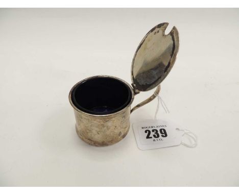 SILVER WET MUSTARD POT with blue glass liner, Birmingham 1933, silver weight 59g
