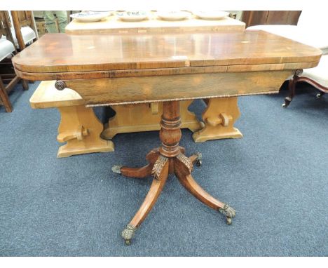 REGENCY ROSEWOOD FOLDING PEDESTAL CARD TABLE c. 1815-25, 92cms (w)