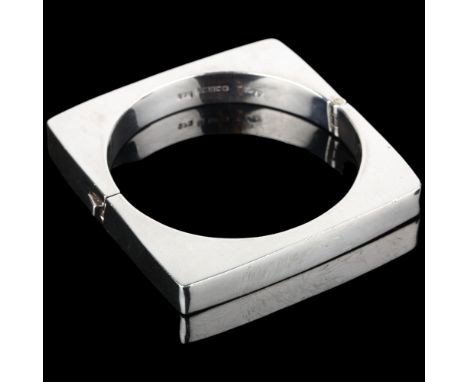 TAXCO - a Mexican modernist sterling silver geometric hinged bangle, square outer form, band width 9.6mm, internal circumfere