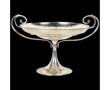 An Arts and Crafts George V silver 2-handled pedestal tazza, Harrison Brothers & Howson, Sheffield 1914, circular form with p