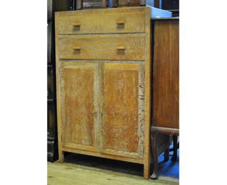 A Heal's limed oak linen cupboard, 76 cm wide Condition report Report by GH

Generally good with no obvious structural issues