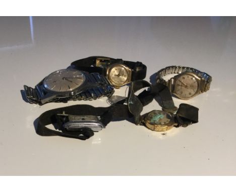 Five vintage wristwatches 