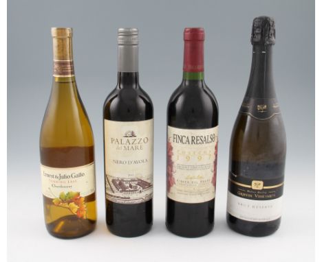 4 bottles of wine, 2 Red, 1 White & 1 Sparkling to include a 1997 Ribero del Duero, a 2011 Nero D'Avola, a 1999 Turning Leaf 