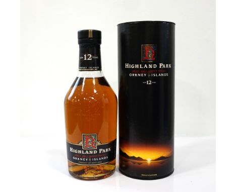 HIGHLAND PARK 12YO
An old-style bottle of the Highlan Park 12 Year Old Single Malt Scotch Whisky.  70cl.  40% abv.  Level bot