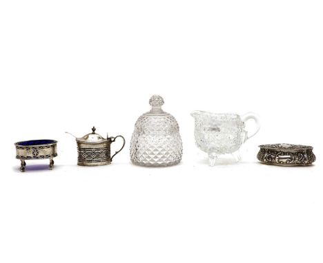 A collection of silver items, to include a silver trinket box by Robert Chandler, Birmingham 1904, embossed with a scrolled f