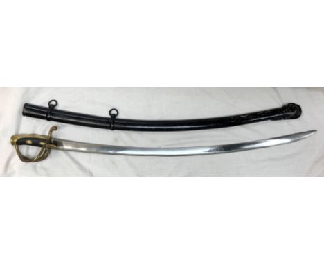 19TH CENTURY STYLE MODEL 1827 CAVALRY SABRE,SINGLE EDGED BLADE IN SCABBARD 85CM 