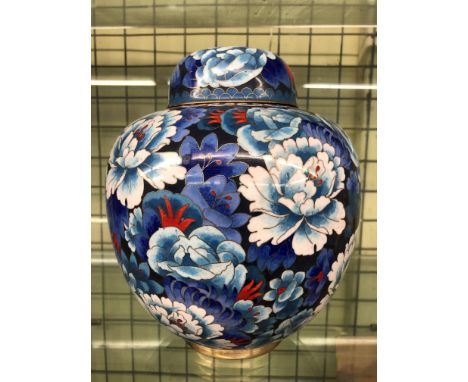 20TH CENTURY CLOISONNE ENAMEL GLOBULAR JAR AND DOMED COVER DECORATED WITH CHRYSANTHEMUMS AND FOLIAGE  20CM H