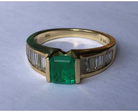 14K GOLD EMERALD CHANNEL SET RING 4.6G APPROX SIZE L/M