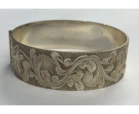 SILVER BANGLE 1.375oz APPROX