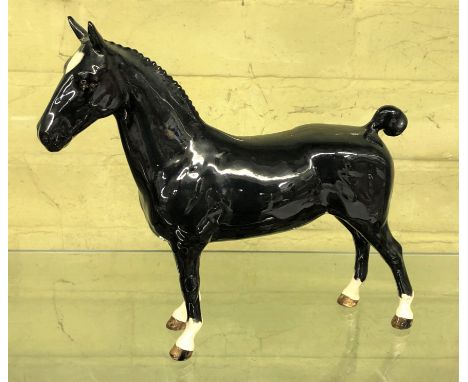 BESWICK HACKNEY CH BLACK MAGIC OF NORK HORSE