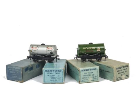 Early Post-War boxed Hornby Dublo 00 Gauge 3-Rail buff Esso and other Tank Wagons, buff Esso (4.48 and 11.49), silver Esso (4