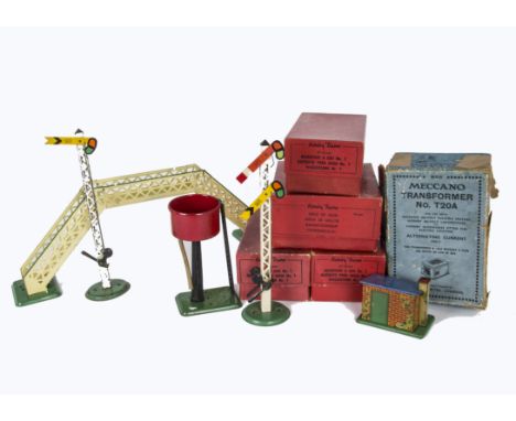 Hornby and Other O Gauge Scenic and Layout Accessories, including boxed 3-rail viaduct with ramps, box dated 5-39, a post-war