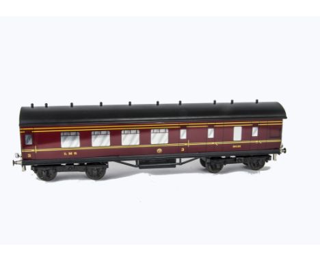 An ACE Trains O Gauge C2 5-car LMS Corridor Coach Set and Additional Brake/3rd Coach,  all in LMS crimson, set comprising all