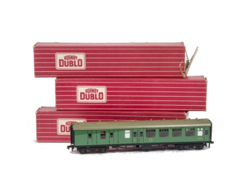Hornby Dublo 00 Gauge 2-Rail Super Detail BR SR green coaches,  4055 1st/2nd (2) and 4055 Brake/2nd, all in original boxes, E