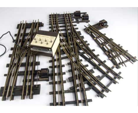 Bassett-Lowke O Gauge 3-rail Points and Gaugemaster Controller wooden sleeper,  Single Slip, R/H Point and parallel track wit