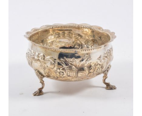 Victorian silver sugar basin, raised on three shell feet, embossed decoration, by Holland, Son & Slate, London 1881, 7cm, 4oz