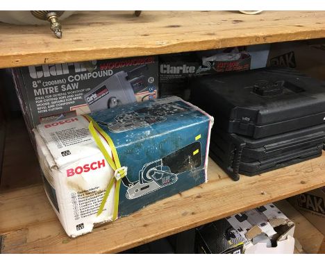 Assorted tools 
