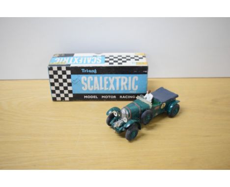 A Minimodels Tri-ang Scalextric Car, C64 4 1/2 Litre Super ChargedBentley in green with racing number 2, driver wearing brown