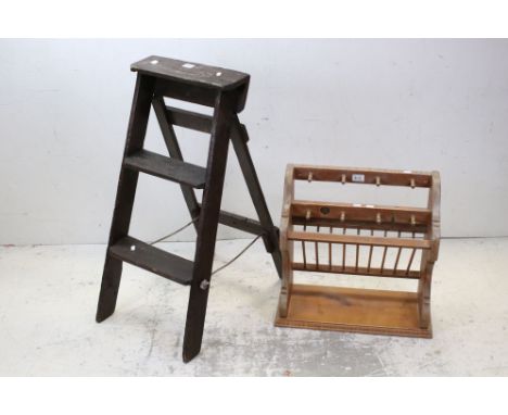 Pine Hanging Plate Rack inset with an old penny, 50cms wide x 53cms high together with Pine Step Ladders 