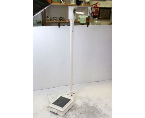 Set of 19th / Early 20th century Cast Iron and Brass Doctor's or Jockey Scales with Weights made by W &amp; T Avery Ltd, Birm