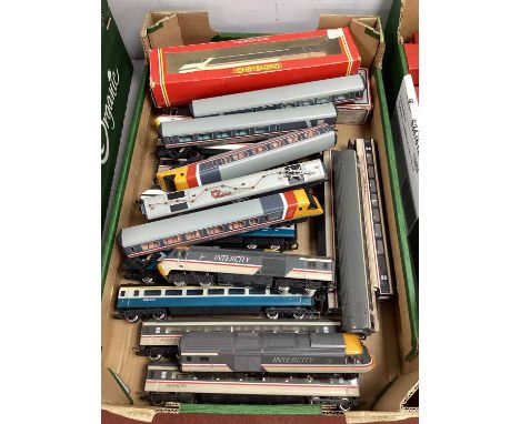 A Hornby OO Scale APT / Class 43's / Class 91 Locomotives and Rolling Stock, all untested, occasionally boxed. Untested.