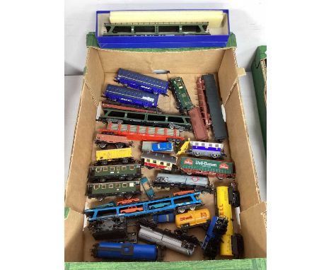 A Quantity of HO Scale Continental Rolling Stock, all playworn.