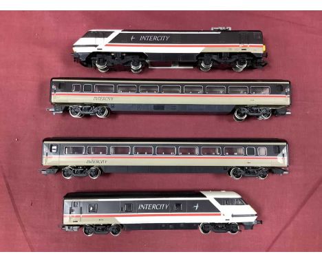 Hornby "OO" Gauge Class 43 Intercity Power Locomotive, R/No. 91014, trailer R/No. 82205, swallow livery. Plus two Intercity c