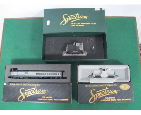 Three Spectrum 'HO' Gauge U.S.A Outline Boxed Locomotives, comprising Ref No 25899 0-4-0 'ON30' gas mechanical diesel, undeco