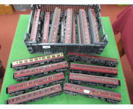 Twenty 'OO' Gauge/4mm Unboxed MKI Coaches by Bachmann, LIMA and others, mainly BR/L.M.S maroon, the majority have missing or 