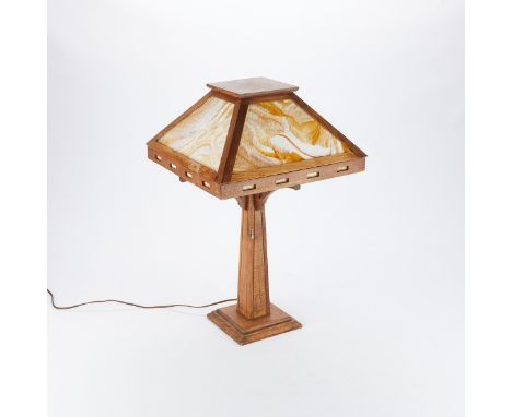 Peterson Art Furniture Company, Faribault, Minnesota. Pyramid table lamp, featuring a four sided caramel slag glass shade ove