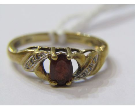 9ct YELLOW GOLD GARNET &amp; DIAMOND RING, principal oval cut garnet with accent brilliant cut diamonds to each shoulder, siz