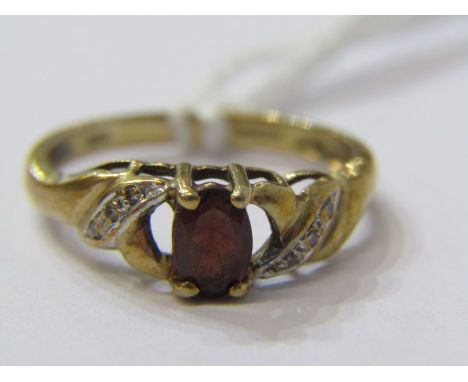 9ct YELLOW GOLD GARNET &amp; DIAMOND RING, principal oval cut garnet with accent brilliant cut diamonds to each shoulder, siz