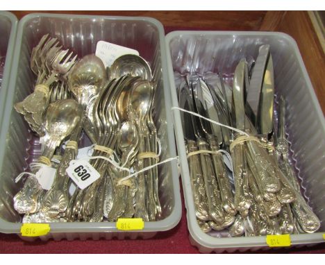 SILVER KINGS PATTERN CUTLERY SET for 8 place settings, Sheffield HM, mixed dates 1980s, comprising 8 dessert spoons, 8 soups,