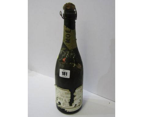 VINTAGE CHAMPAGNE, 1919 Moet and Chandon bottle of Champagne 