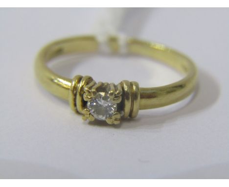 18ct YELLOW GOLD DIAMOND SOLITAIRE RING, bright brilliant cut diamond approx. 0.5ct, in vintage style setting, size F 