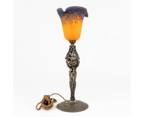 Rethondes, a wrought table lamp with pate de verre lampshade on metal base. Signed on the shade.  Dimensions: (H:42 x D:14 cm