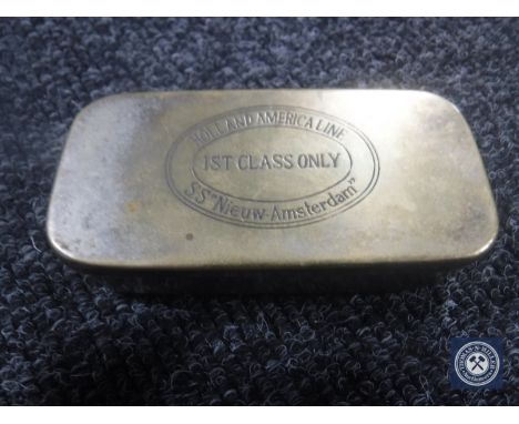 Of shipping interest : An interesting white metal snuff box or trinket box inscribed 'Holland America Line, 1st class only, S