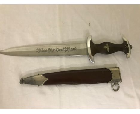 Pre WWII German Issue SA Dress Dagger and sheath, blade marked 1938 and RZM M7/19, for Edward Wusthoff Dreizackwerk Solingen.