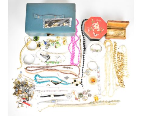 A collection of costume jewellery including silver rope twist necklace, silver bracelet, amethyst pendant, Monet necklaces an