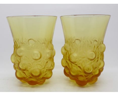 A pair of R. Lalique glass Setubal goblets, 12cm 
